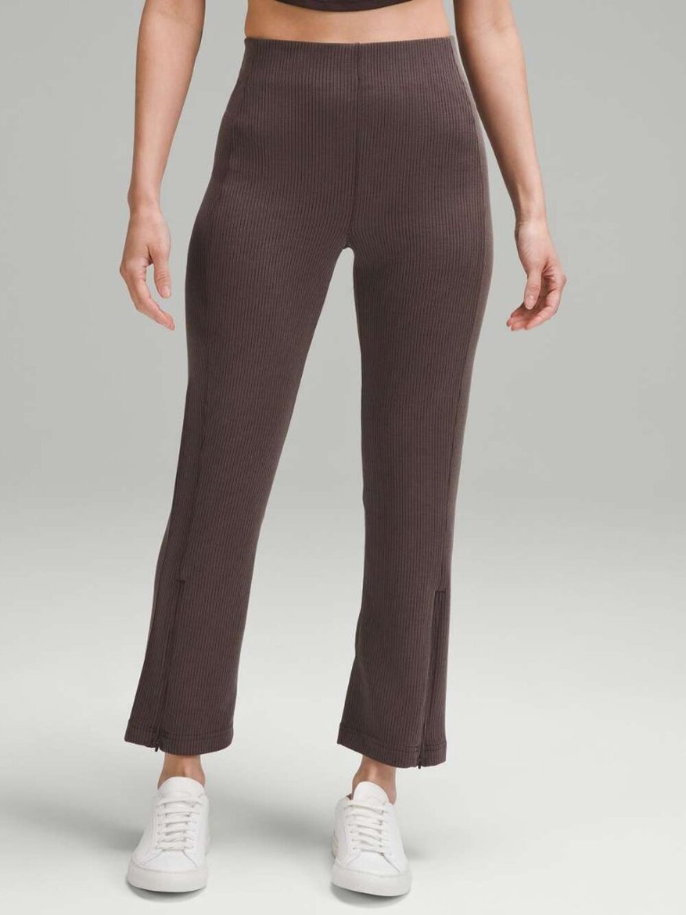 RIBBED SOFTSTREME ZIP-LEG HIGH-RISE CROP 25"